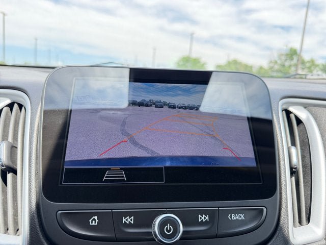 Used 2023 Chevrolet Malibu LT w/ Driver Confidence Package FWD image 18