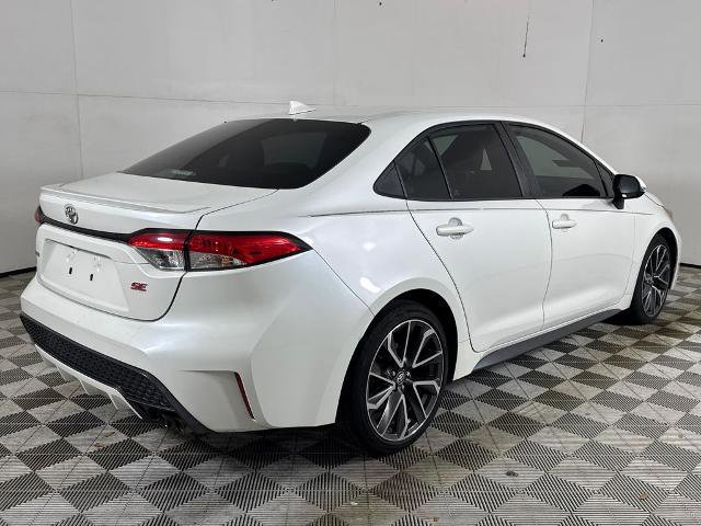 Used 2020 Toyota Corolla SE FWD image 3