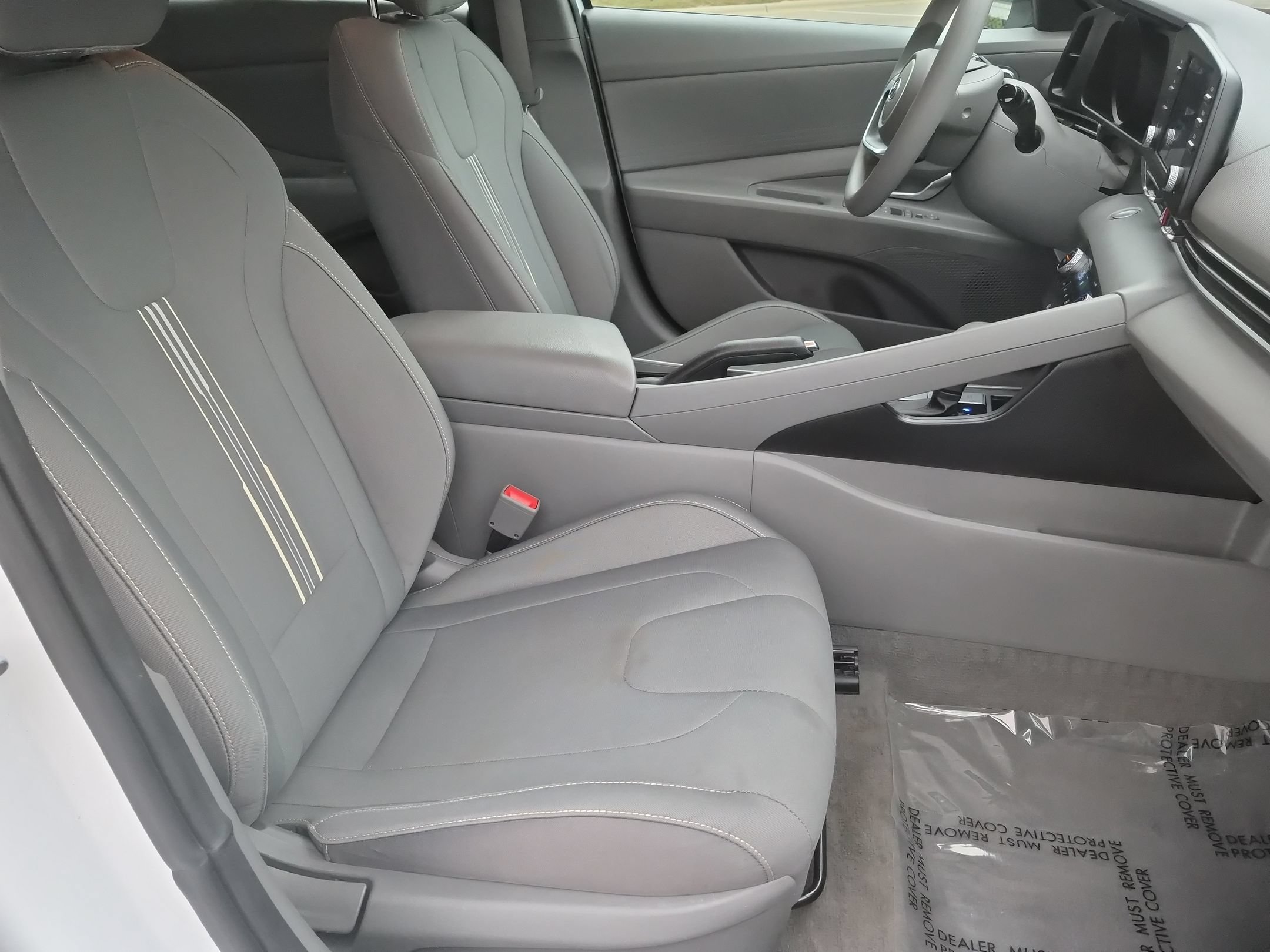 Used 2022 Hyundai Elantra SEL FWD image 34