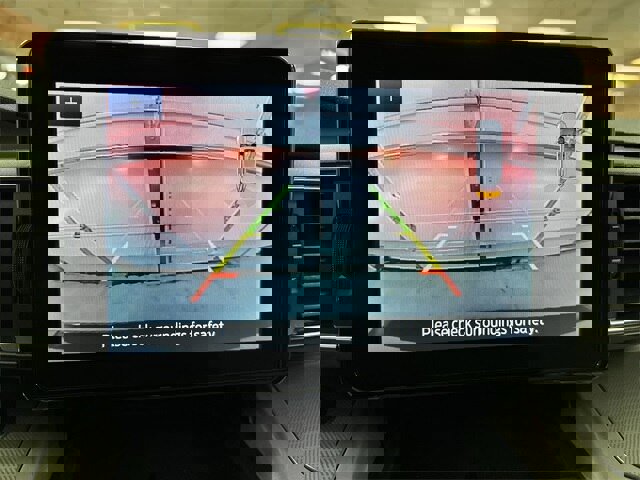 Certified 2022 Ford Explorer XLT w/ Equipment Group 202A image 9