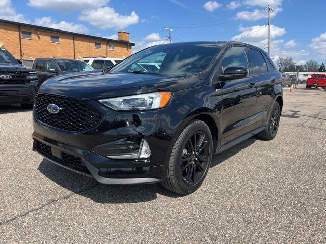 Certified 2023 Ford Edge ST-Line image 6