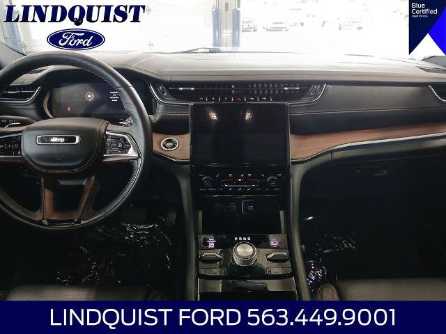 Used 2025 Jeep Grand Cherokee Summit AWD/4WD image 16