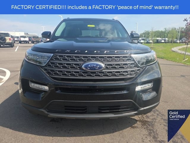 Certified 2024 Ford Explorer XLT w/ Equipment Group 202A AWD/4WD image 4