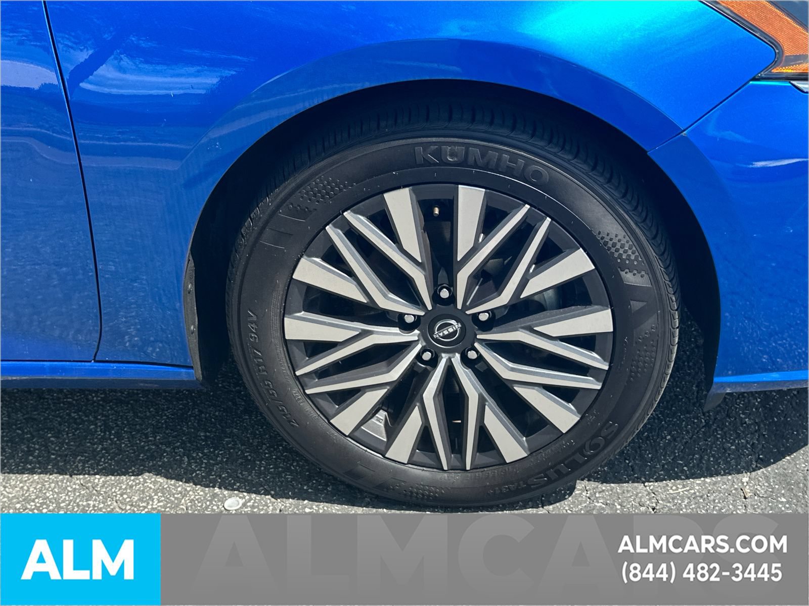 Used 2025 Nissan Altima 2.5 SV FWD image 27
