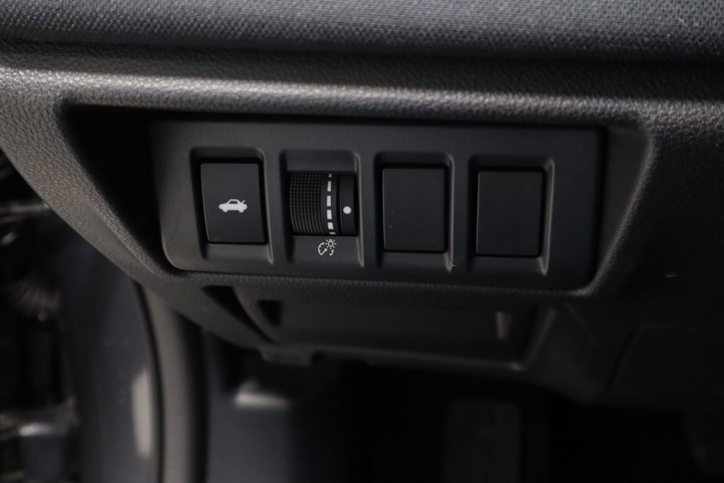 Used 2025 Subaru Legacy Premium image 28
