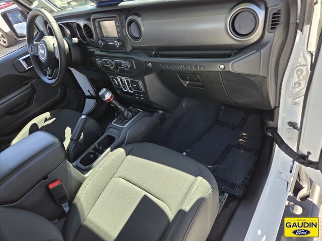 Used 2018 Jeep Wrangler Unlimited Sport S AWD/4WD image 17