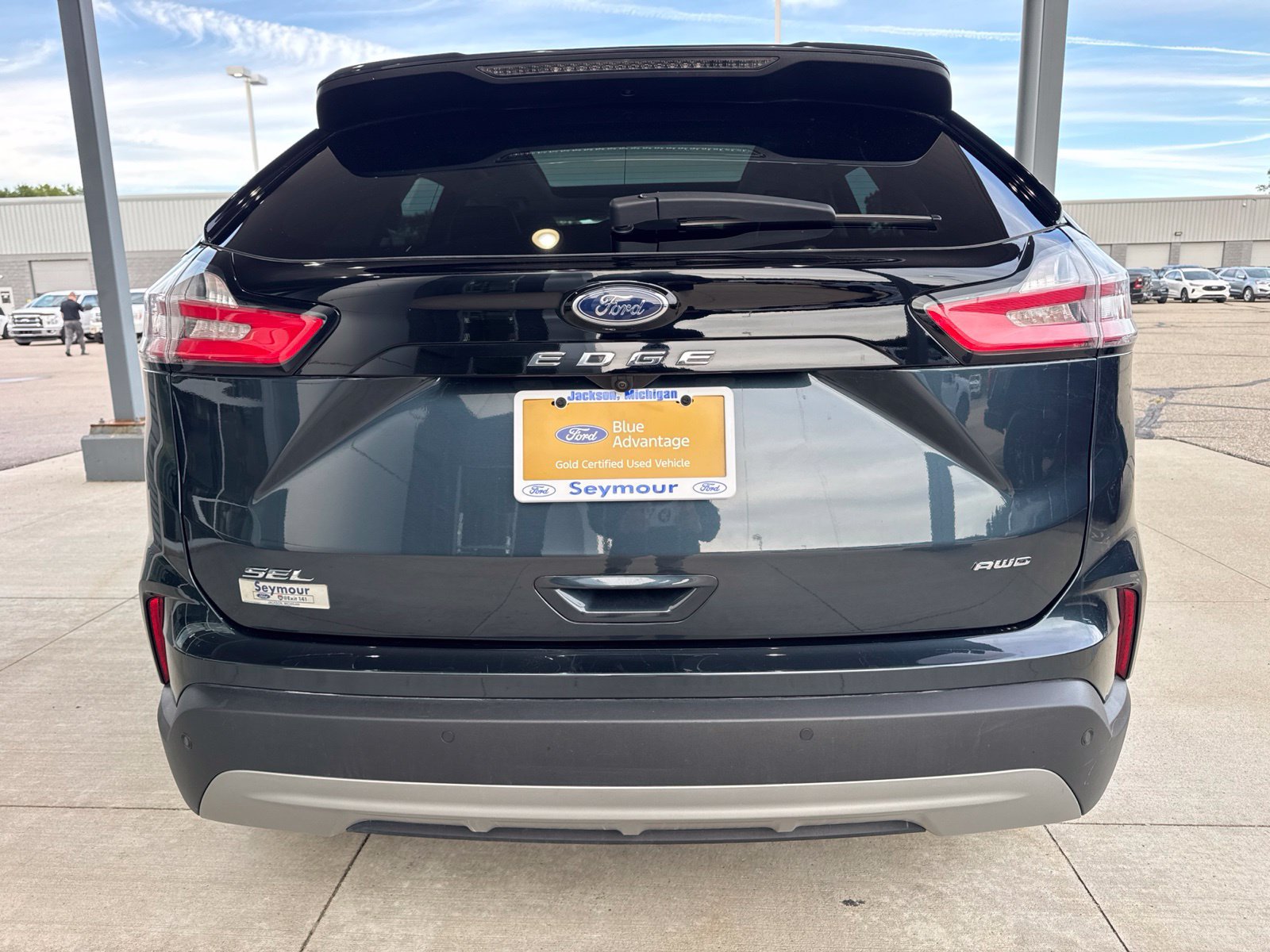 Certified 2024 Ford Edge SEL w/ Convenience Package AWD/4WD image 6