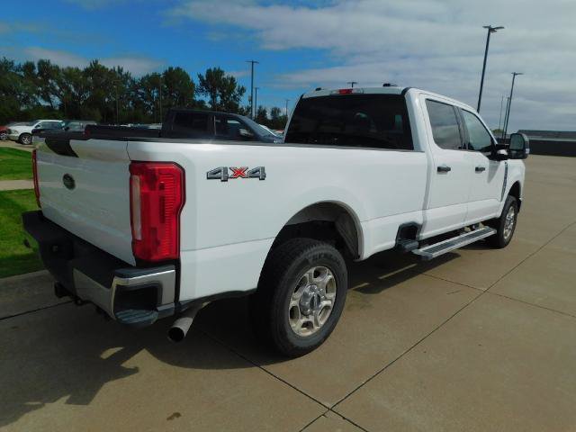 Certified 2025 Ford F250 XLT AWD/4WD image 8