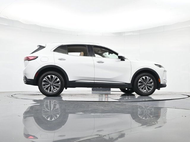 Used 2024 Buick Envision Preferred AWD/4WD image 29