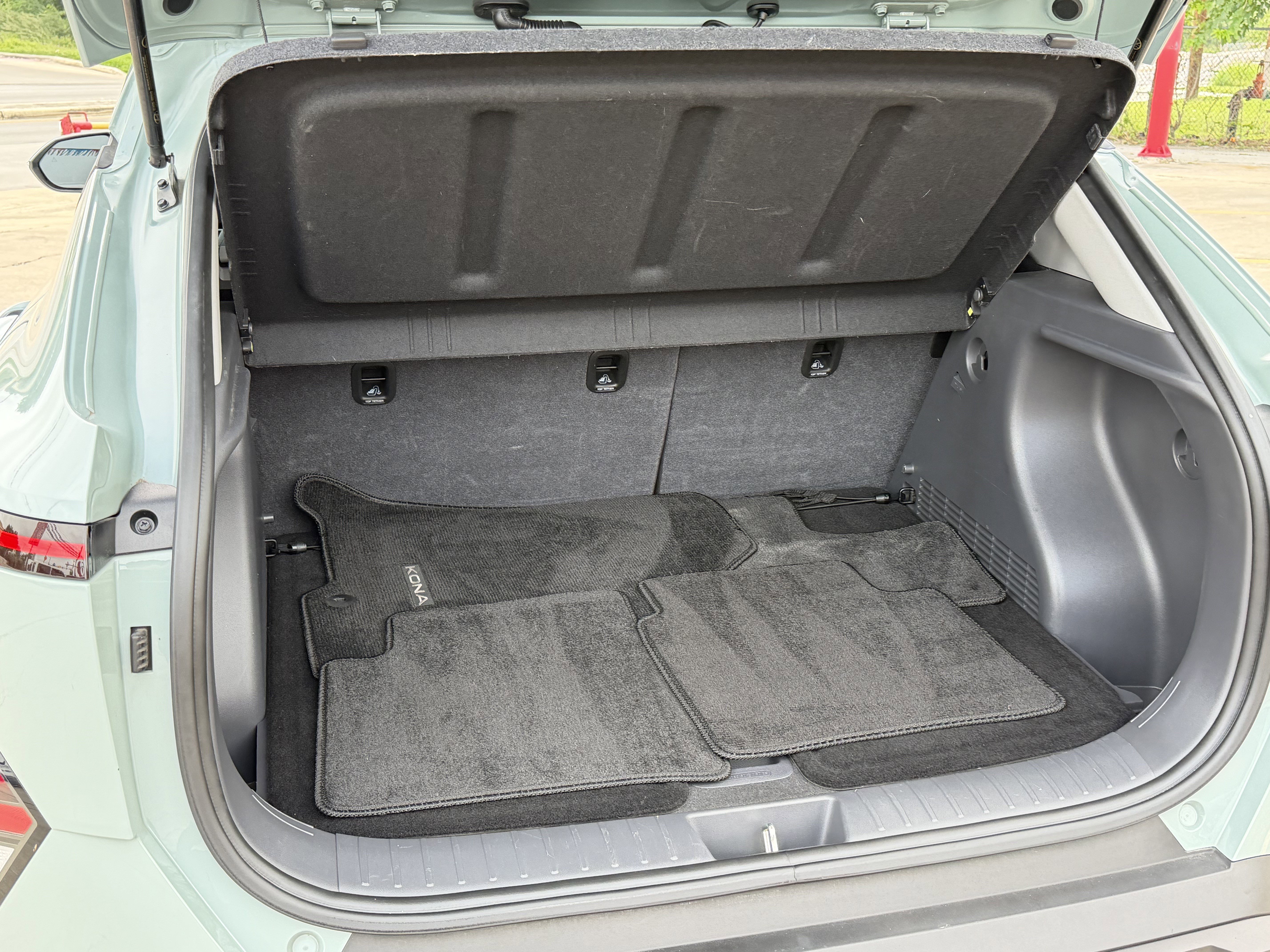 Used 2024 Hyundai Kona SEL w/ Convenience Package FWD image 14
