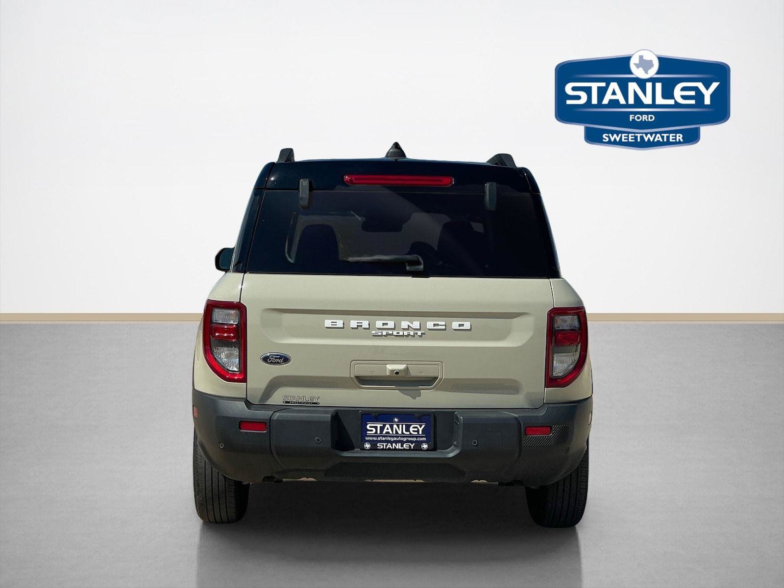 Certified 2025 Ford Bronco Sport Outer Banks w/ Outer Banks Tech Package+ AWD/4WD image 7