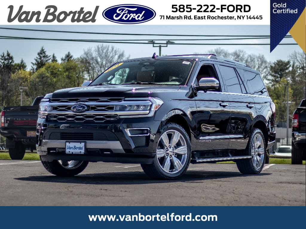 Certified 2024 Ford Expedition Platinum AWD/4WD image 1