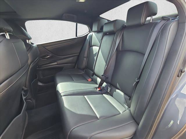Used 2019 Lexus ES 350 F Sport w/ Accessory Package 2 FWD image 17