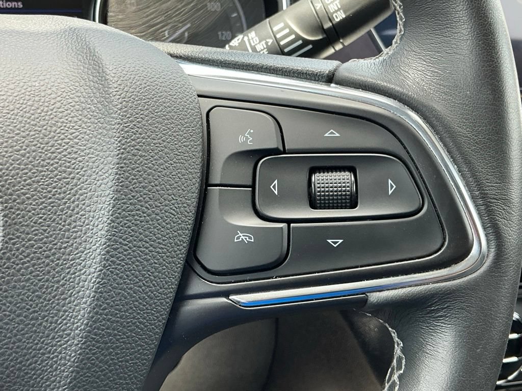 Used 2023 Buick Encore GX Select w/ Sport Touring Package FWD image 36