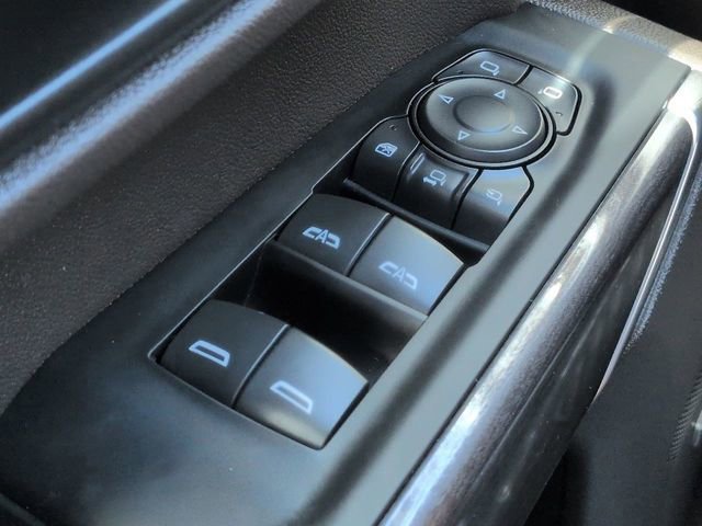 Used 2022 Chevrolet Silverado 2500 LTZ w/ LTZ Plus Package image 24