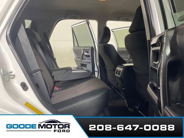 Used 2019 Toyota 4Runner TRD Off-Road AWD/4WD image 17