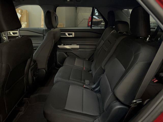 Certified 2023 Ford Explorer XLT AWD/4WD image 10