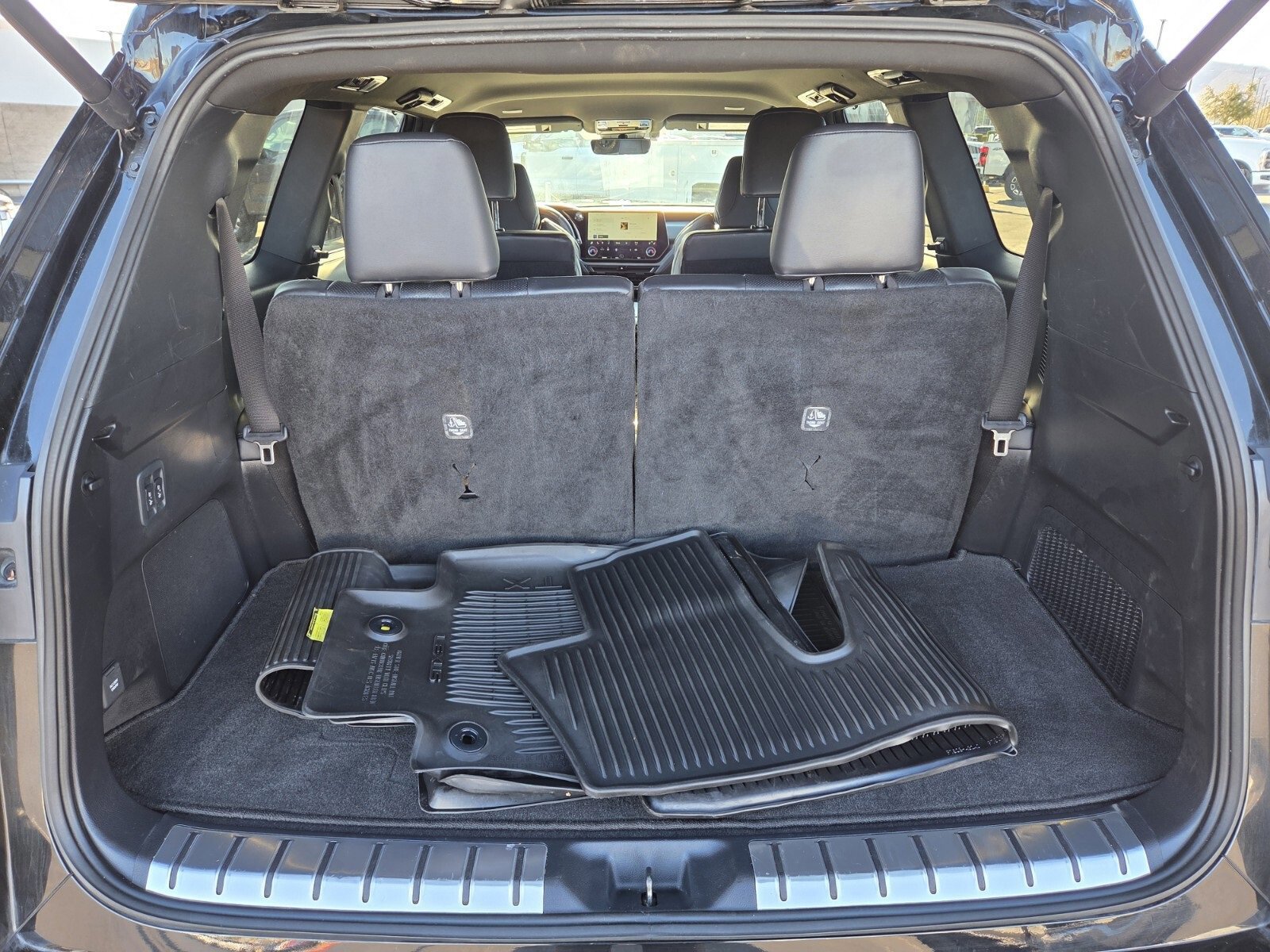 Used 2024 Lexus TX 500h AWD image 13