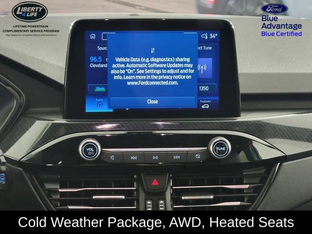 Certified 2025 Ford Escape ST-Line w/ Cold Weather Package image 22