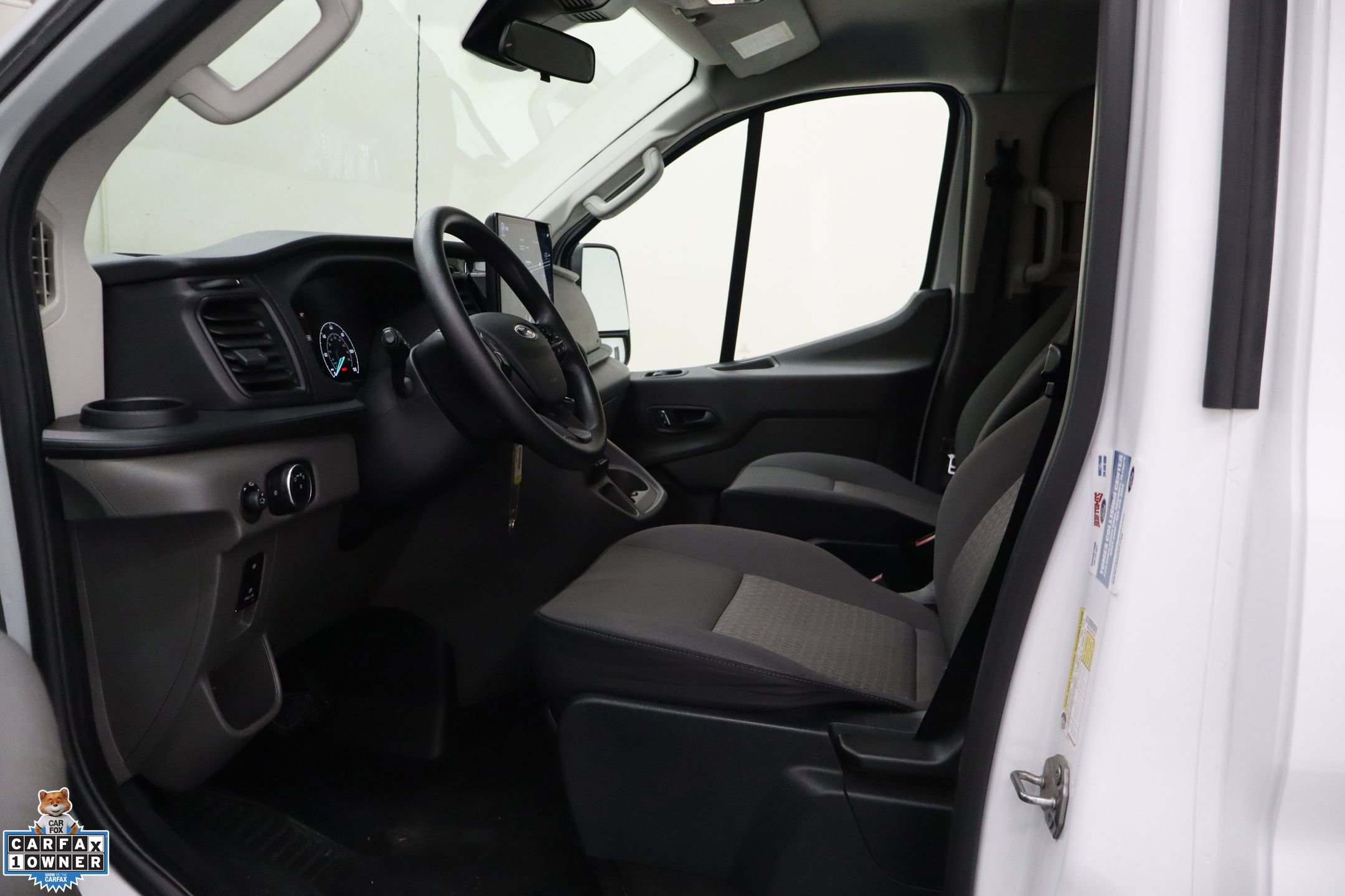 Certified 2023 Ford Transit 350 XLT RWD image 25