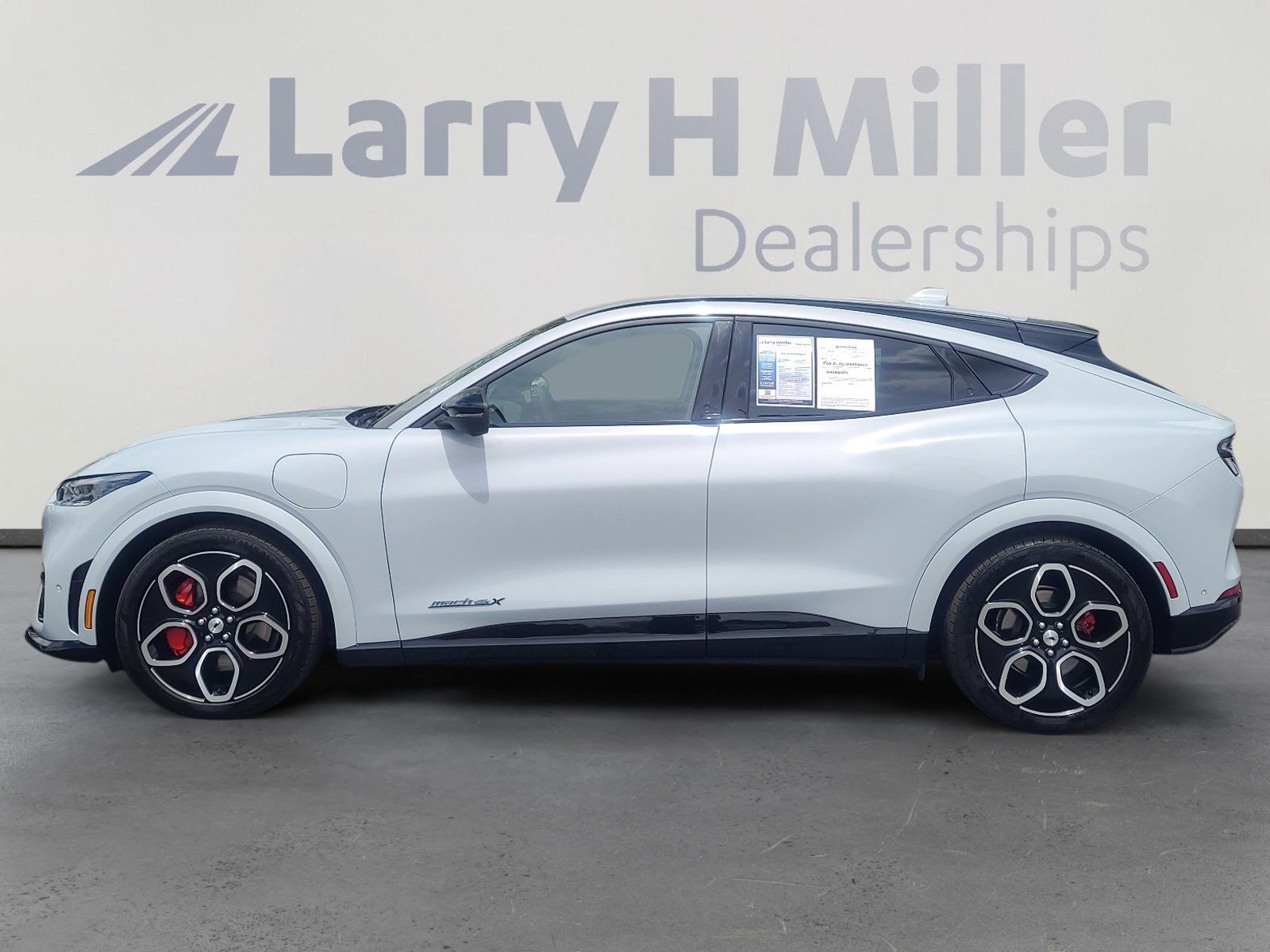 Certified 2021 Ford Mustang Mach-E GT AWD/4WD image 2