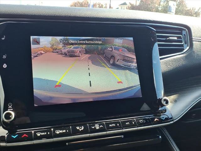 Used 2024 Jeep Wagoneer Series II w/ Flexible Seating Group image 20