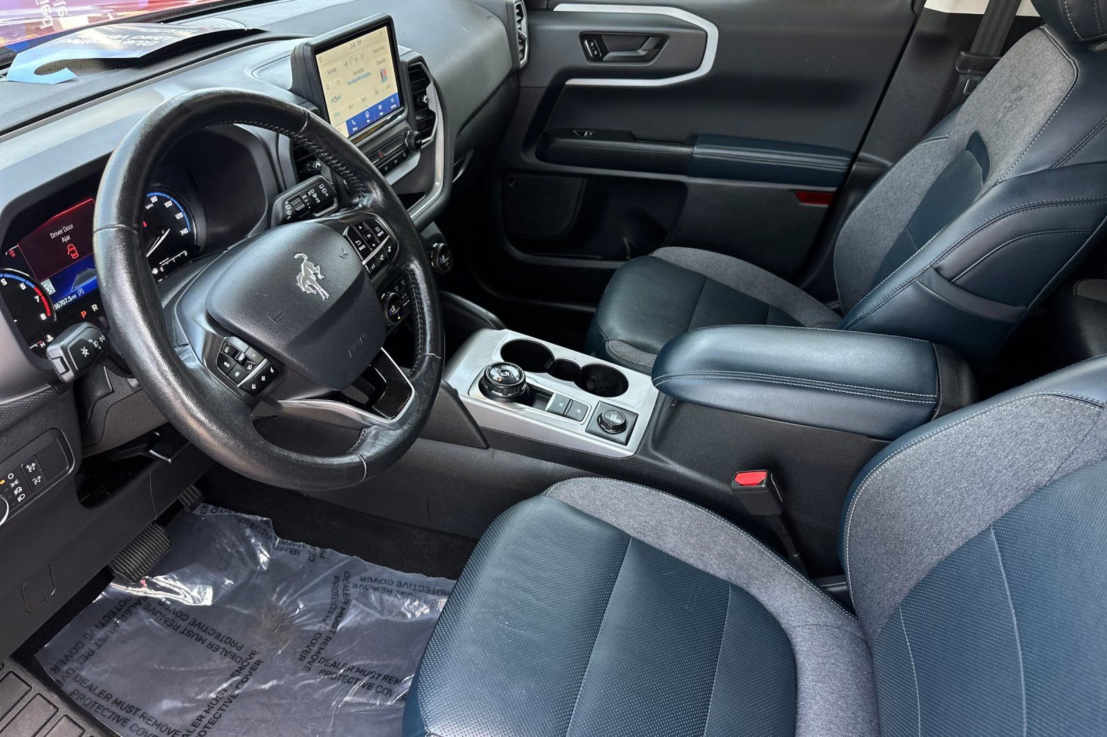 Certified 2021 Ford Bronco Sport Outer Banks w/ Outer Banks Package AWD/4WD image 9