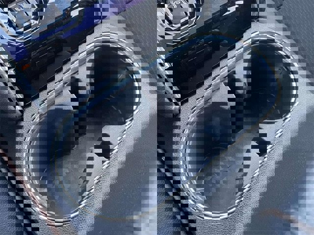 Used 2023 GMC Canyon AT4 w/ Technology Package image 12