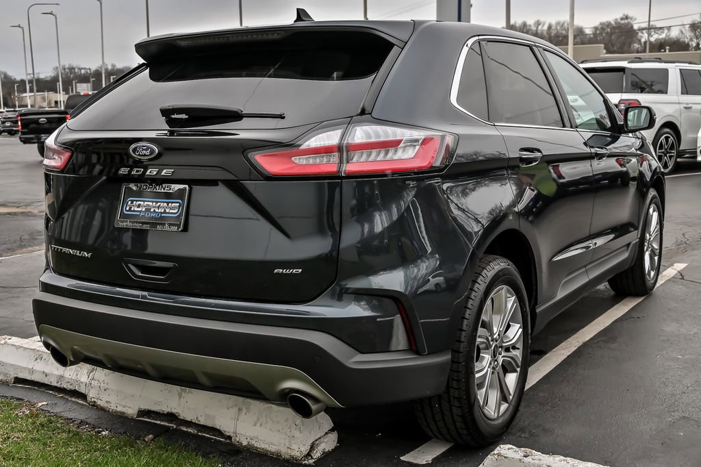 Certified 2024 Ford Edge Titanium AWD/4WD image 10