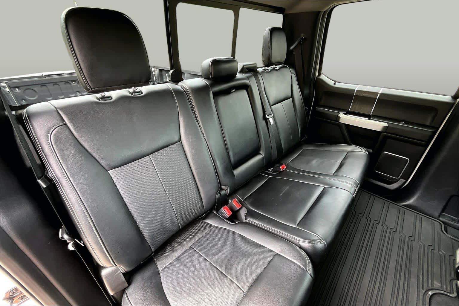 Certified 2021 Ford F250 Lariat w/ Tremor Off-Road Package AWD/4WD image 20