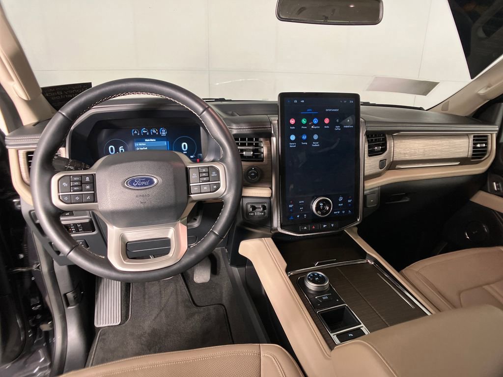 Certified 2024 Ford Expedition Limited image 14