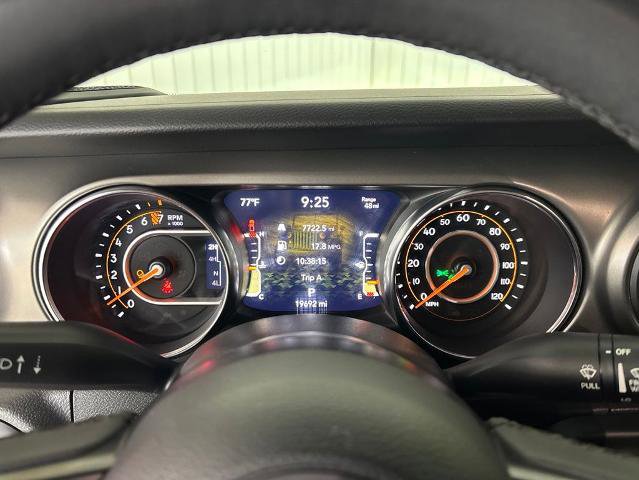 Used 2023 Jeep Gladiator Sport AWD/4WD image 13