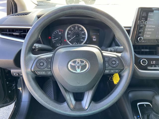 Used 2021 Toyota Corolla LE FWD image 18