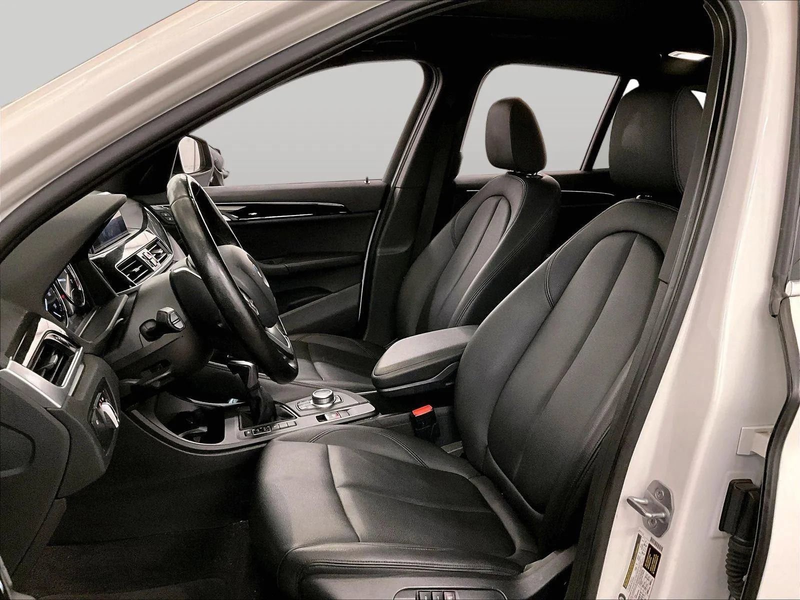 Used 2019 BMW X1 sDrive28i w/ Convenience Package FWD image 24