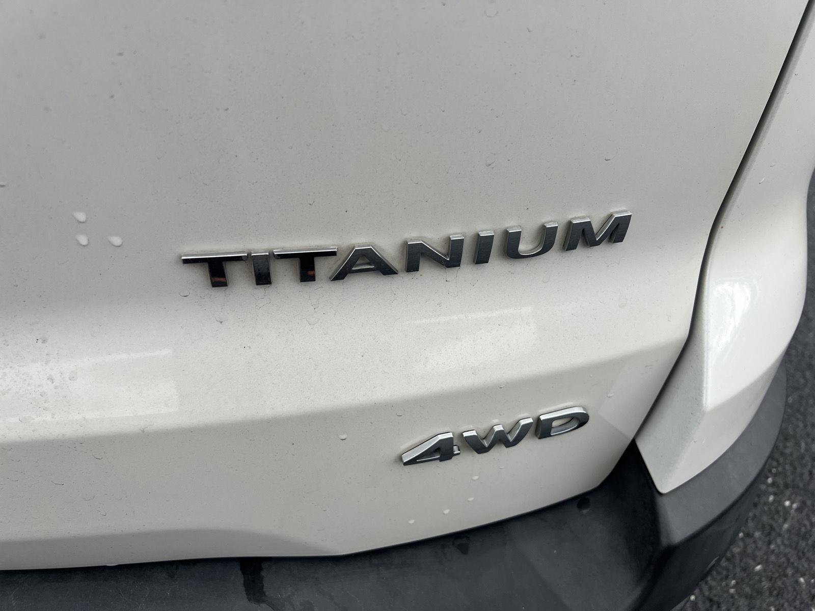 Certified 2019 Ford EcoSport Titanium image 5
