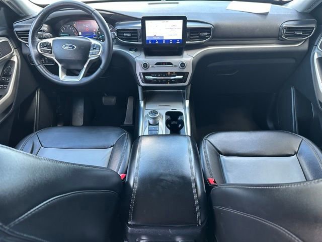 Certified 2023 Ford Explorer XLT w/ Equipment Group 202A image 10
