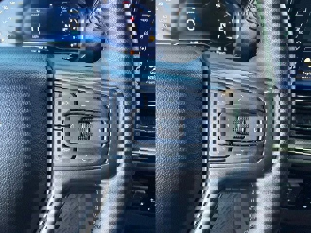 Used 2025 Chevrolet Silverado 2500 ZR2 image 25