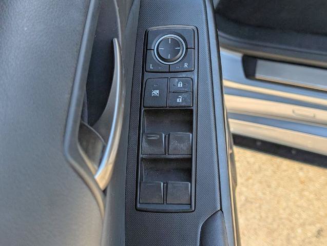 Used 2022 Lexus IS 350 F Sport RWD image 16