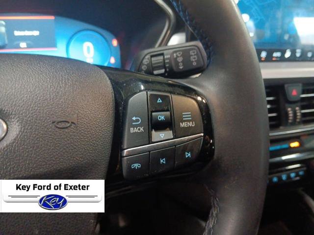 Certified 2024 Ford Escape Platinum AWD/4WD image 24