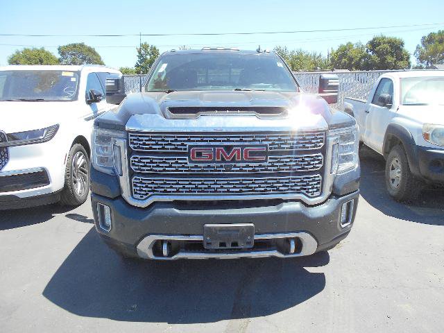 Used 2022 GMC Sierra 3500 Denali w/ Denali Ultimate Package AWD/4WD image 2