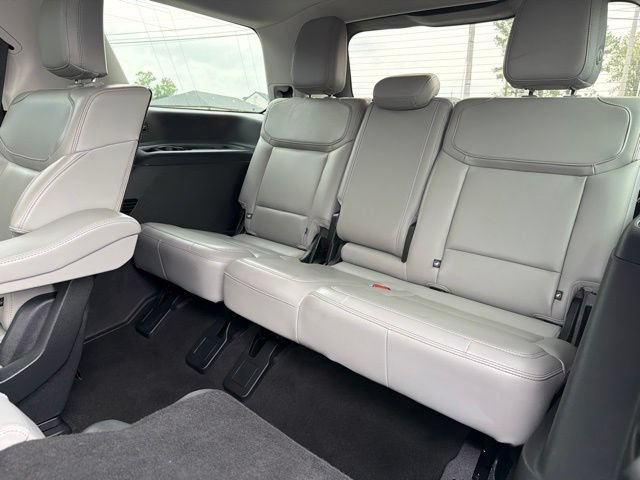 Certified 2025 Ford Expedition Active AWD/4WD image 41