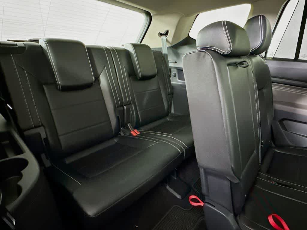 Used 2022 Volkswagen Atlas SEL AWD/4WD image 32