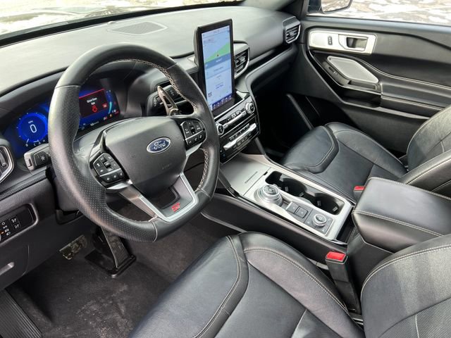 Certified 2023 Ford Explorer ST w/ Equipment Group 401A image 18