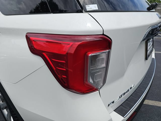 Certified 2020 Ford Explorer Platinum w/ Premium Technology Package AWD/4WD image 39
