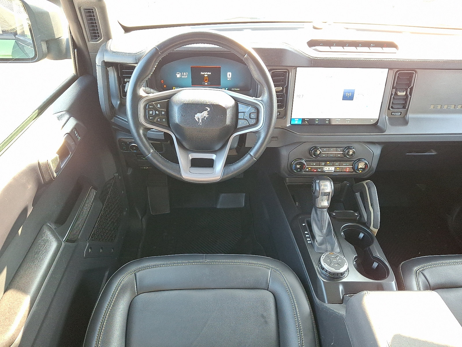Certified 2025 Ford Bronco Badlands AWD/4WD image 11