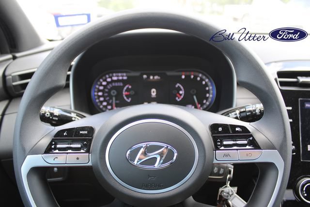 Used 2024 Hyundai Santa Cruz SE AWD/4WD image 19