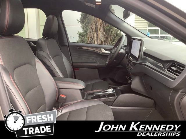 Certified 2023 Ford Escape ST-Line w/ Tech Pack #1 AWD/4WD image 25