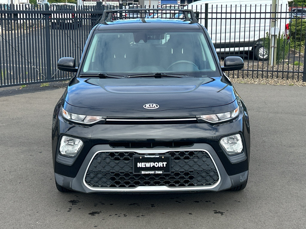Used 2020 Kia Soul S FWD image 2