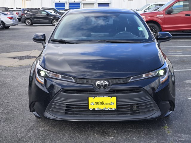 Used 2025 Toyota Corolla LE image 7