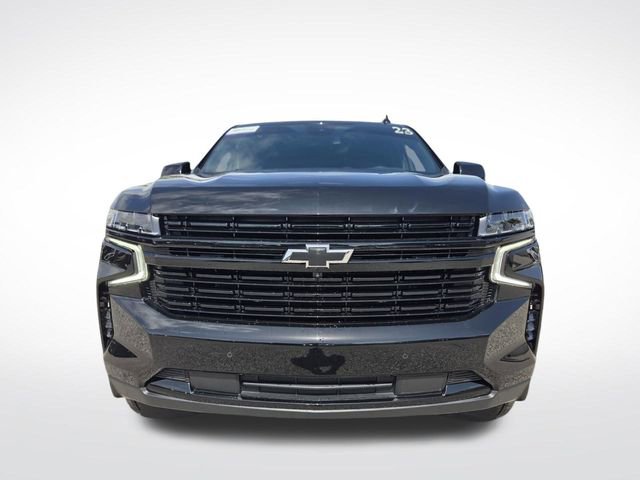 Used 2023 Chevrolet Suburban RST w/ Sport Performance Package AWD/4WD image 3